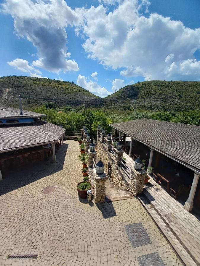 Vila Etnica Trebujeni Extérieur photo
